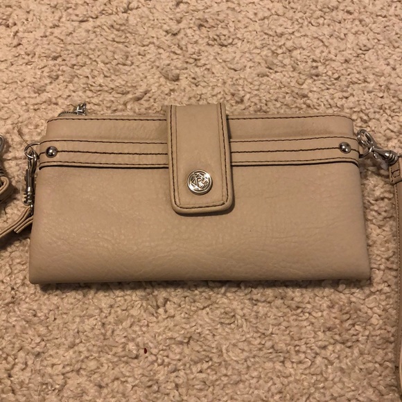 NWT - Picture 2 of 4